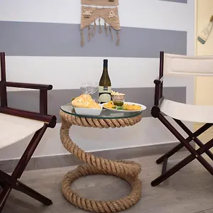 lapprodo-dellammiraglio.hotelitalianriviera.com/